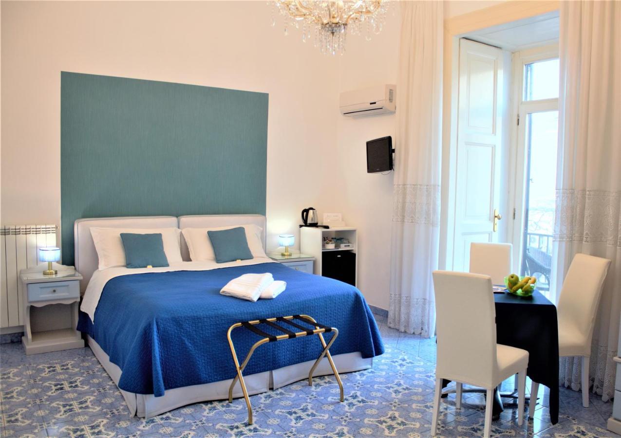 ソレント ピアッツァ タッソ B＆B Bed & Breakfast エクステリア 写真